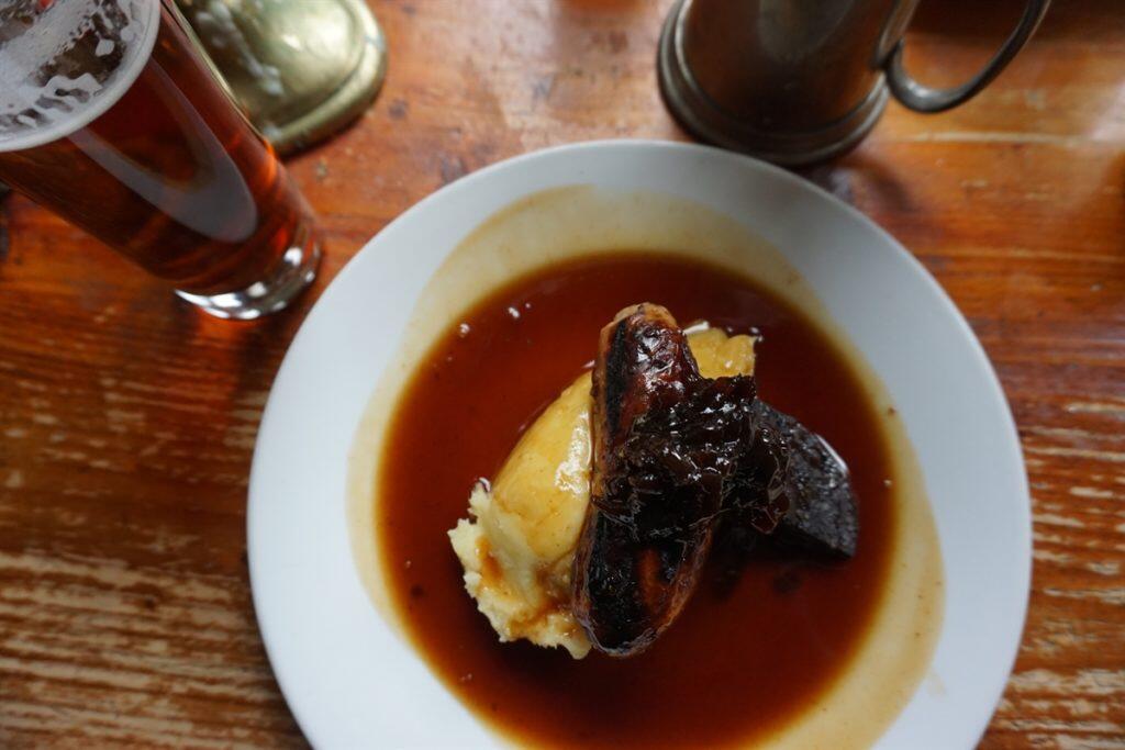 bangers and mash with a beer