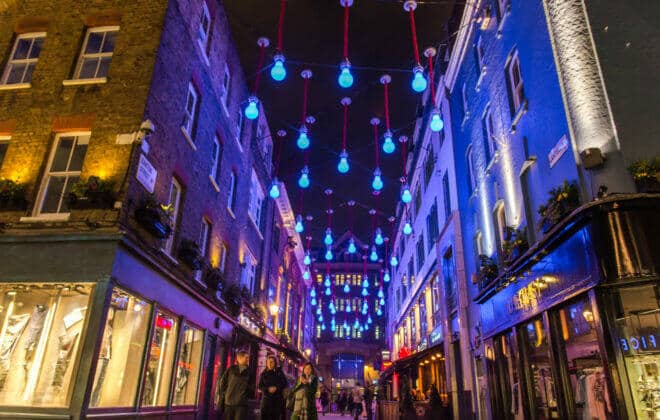 Eating London: Twilight Soho VIP Food & Drinks Tour