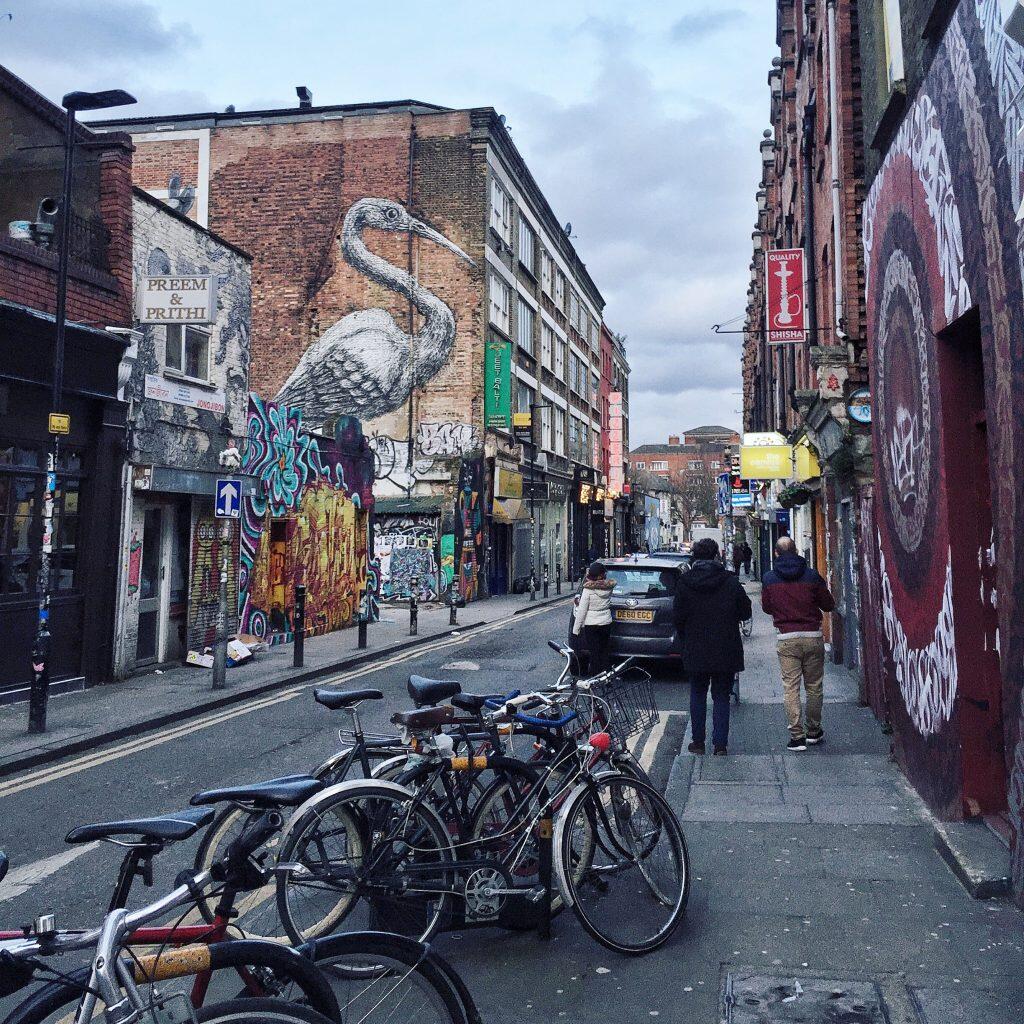 5 Things You Didn't Know About London's Brick Lane a.k.a. Banglatown - Eating Europe Food Tours - https://einfacher-weg.today/banglatown