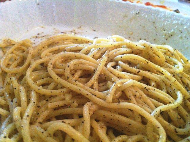 roman-classics-food-cacioepepe