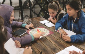 Family Market Tour – Food, Art & Fun