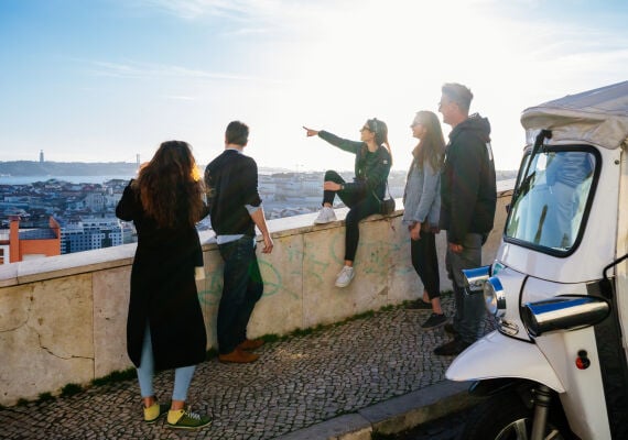 Best of Lisbon Tuk Tuk Food Tour