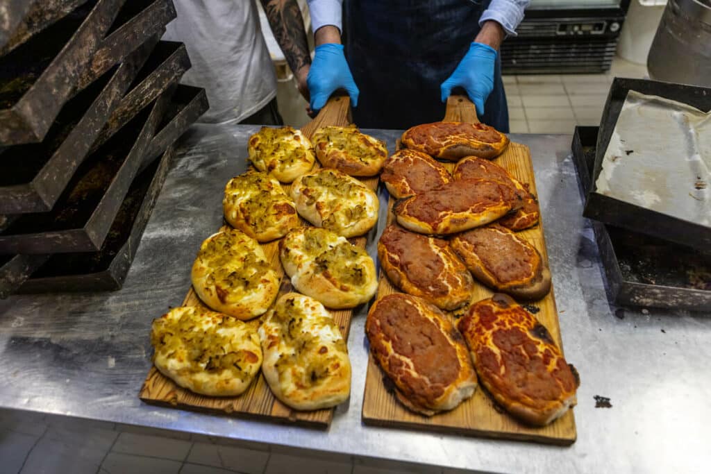 Forno-Storico-Pietro-Marino-sfincione-palermo-pizza