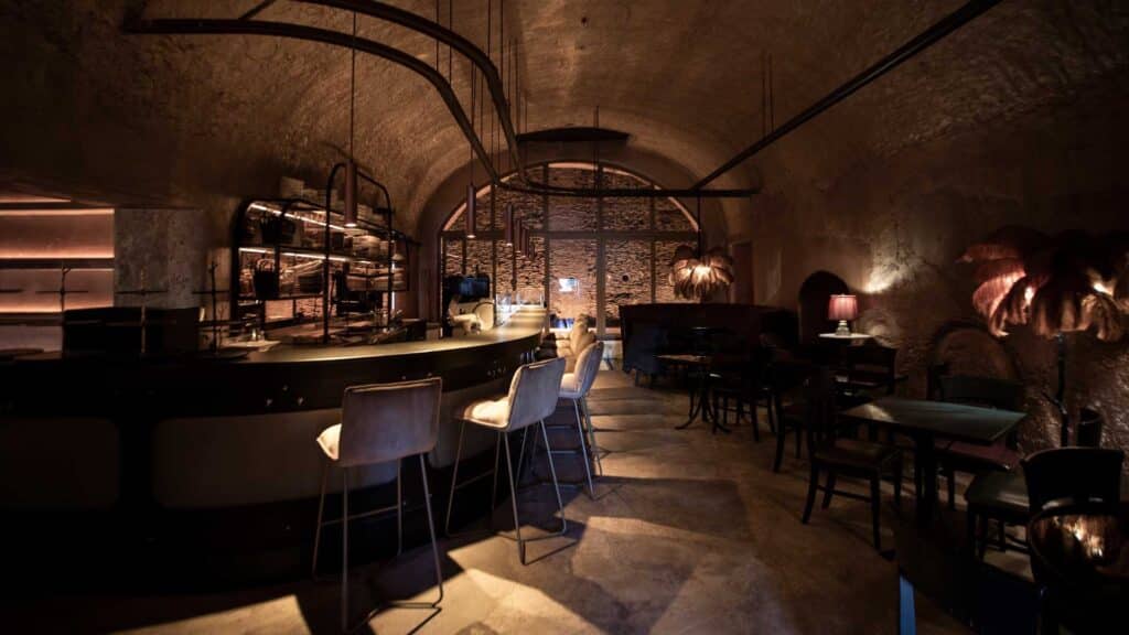 Night-Drinks-Food-Tour