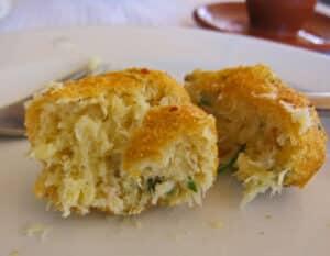 pasteise_bacalhau_in_porto