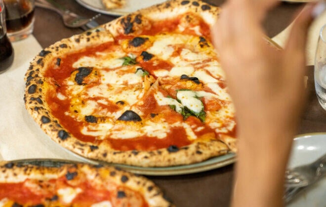 Naples Pizza & Drinks Tour: A Slice of Naples