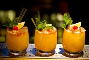 cost_of_aperitivo_and_drinks_in_Athens