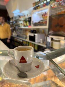 coffee_at_Flor_do_Mundo