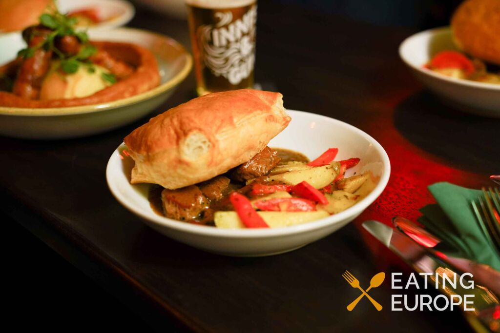 Eating Edinburgh Old Town Food & Drinks Tour11