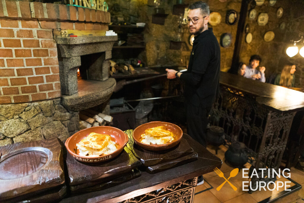 Porto Wine & Dine Port Wine Cave and Food Tour8