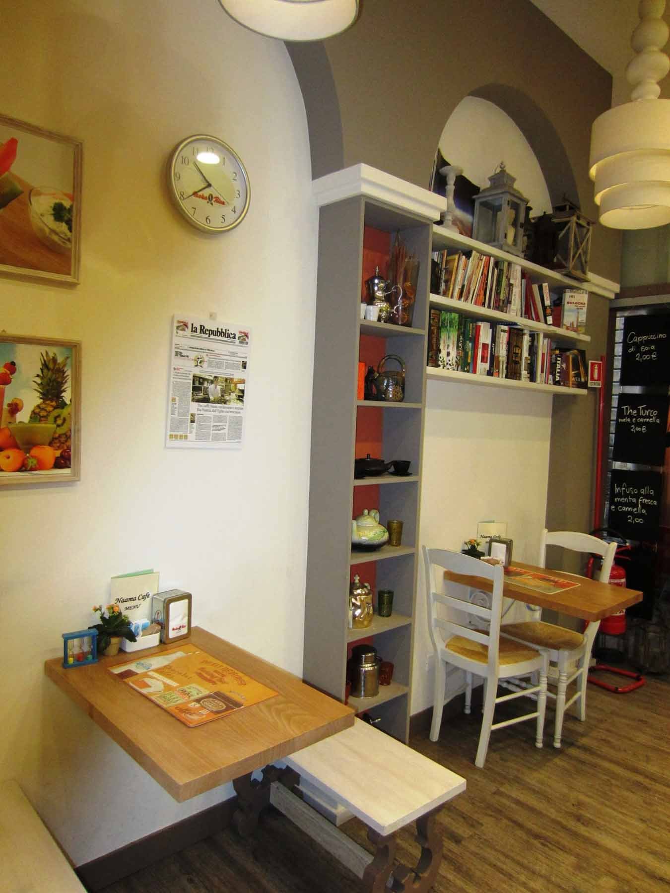 Naama_Cafe_Bologna