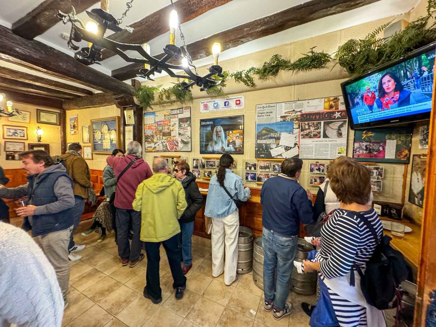 Bar_Txepetxa_San_Sebastian