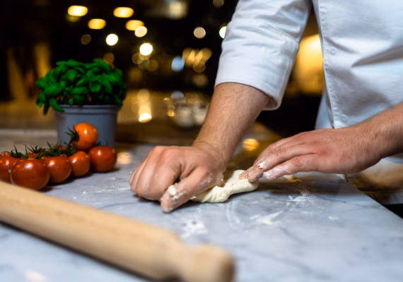 Gelato and Pizza Making Class in Milan