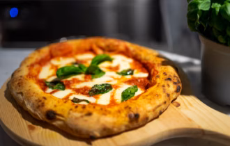 Gelato and Pizza Making Class in Milan