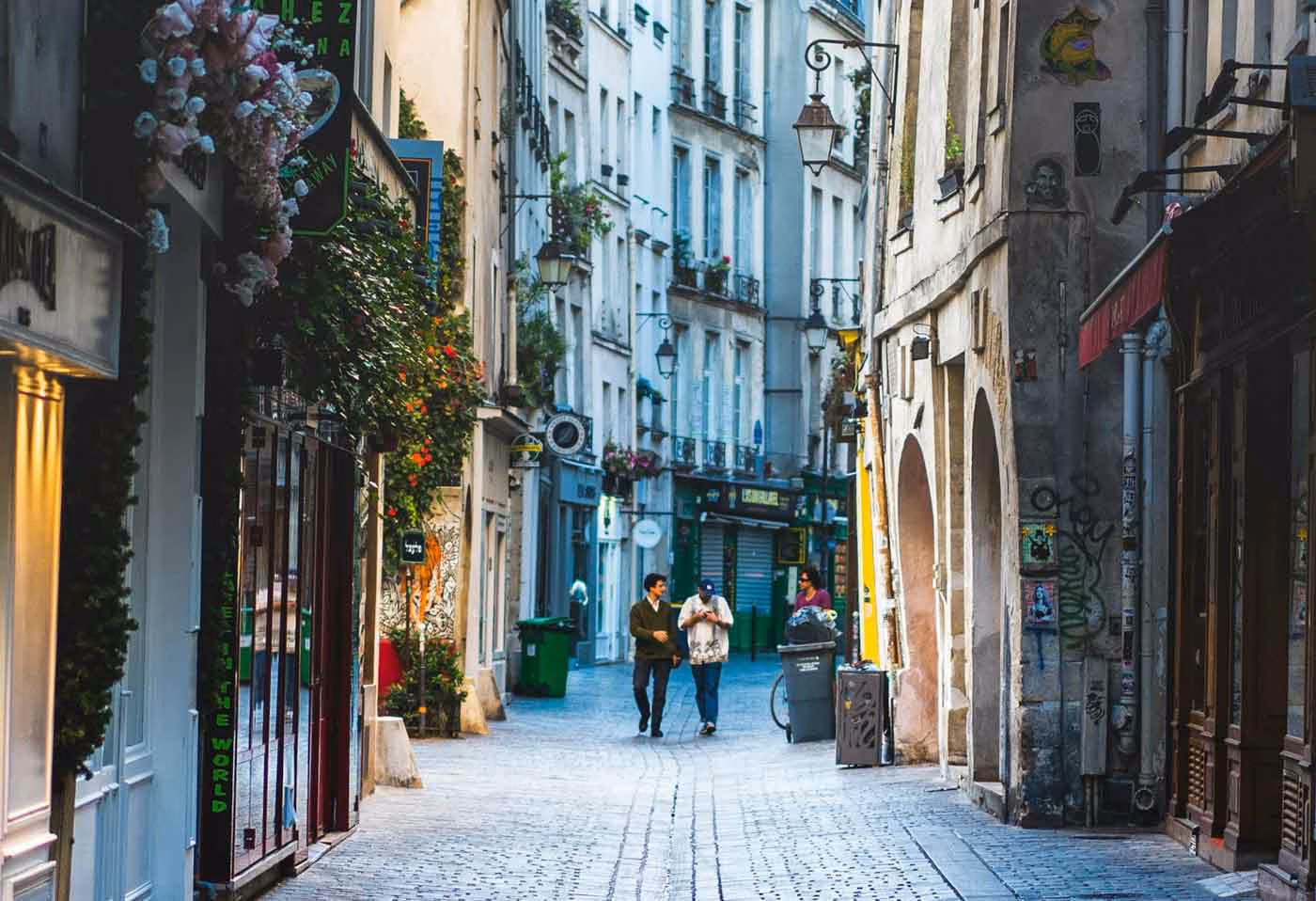 Street_Le_Marais_Paris