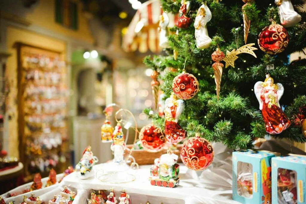 Christmas_ornaments_San_Sebastian